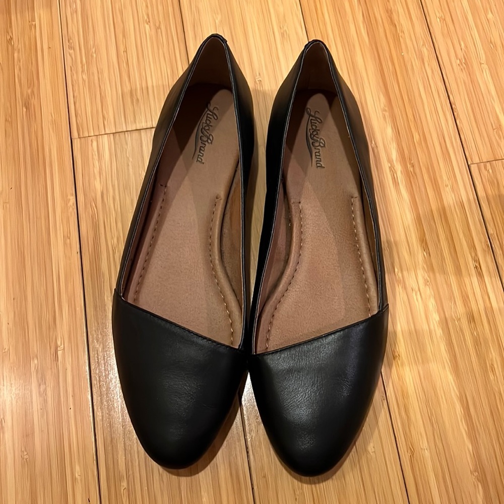Lucky brand asymmetrical leather ballet flats